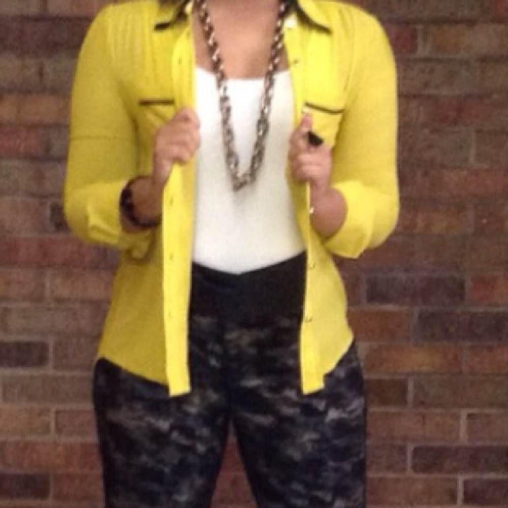 Michel Yellowish Green Blouse Black Trim